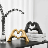 Escultura Decorativa Decoracao Dourado Preto Abstrata Mão Love