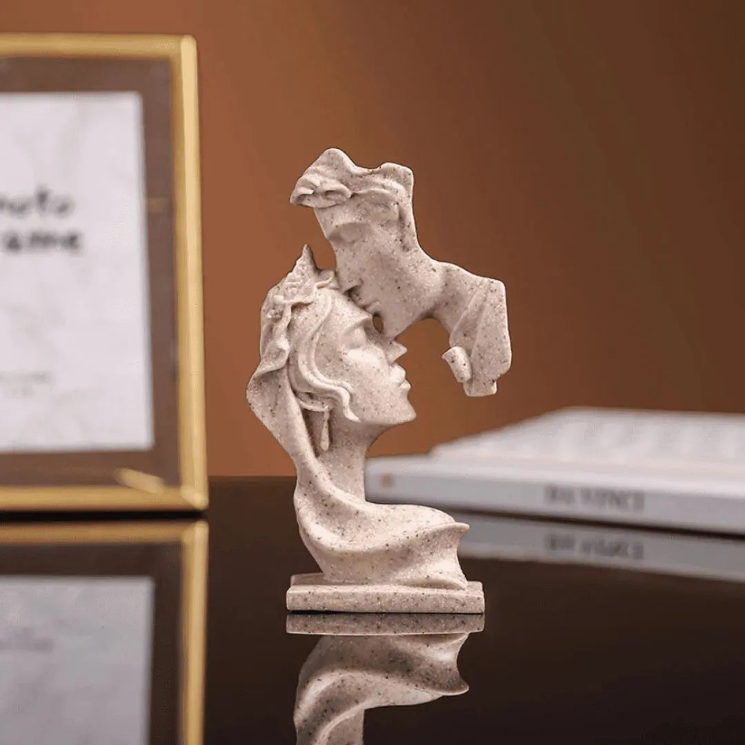 Escultura Decorativa Decoracao para sala branco arenito Beijo Amantes Estatueta 