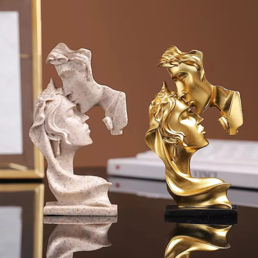 Escultura Decorativa Decoracao para sala dourado Beijo de Amantes Estatueta 