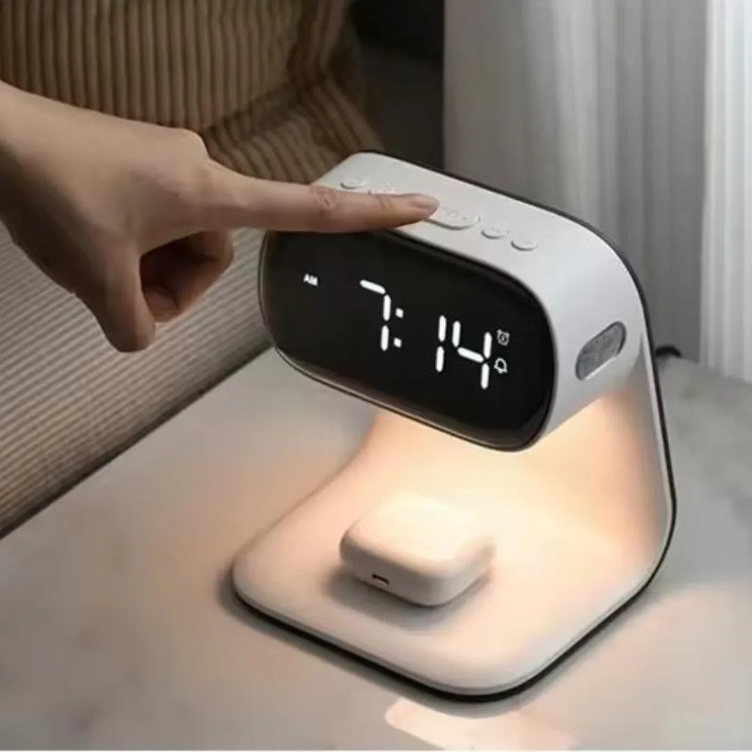 Relógio de Mesa Digital Despertador Carregador Sem Fio branco